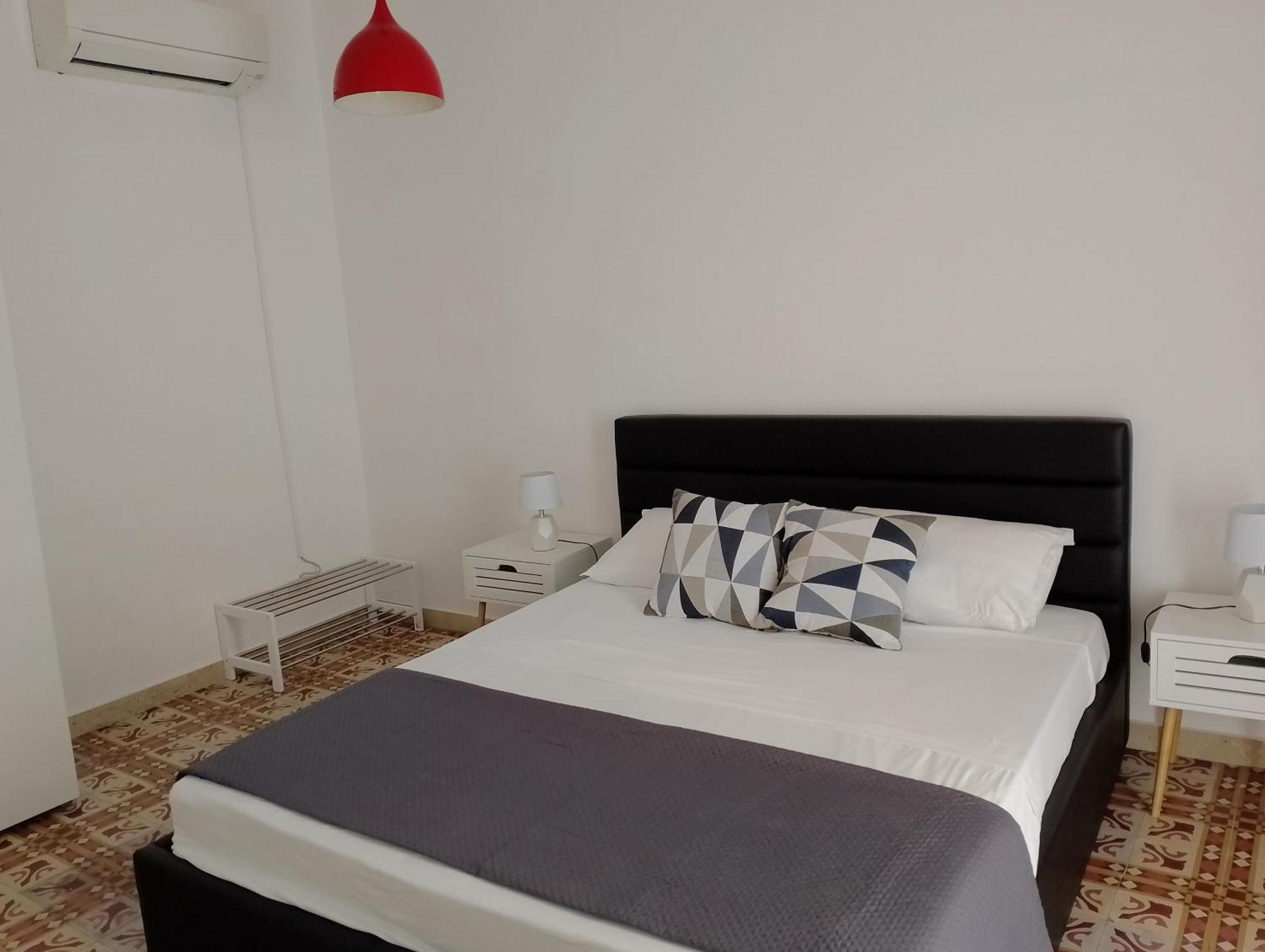 Amira Apartments Trapani Extérieur photo